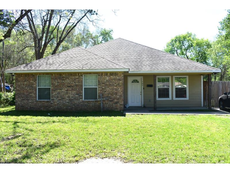 CENTURY 21 Real Estate Property