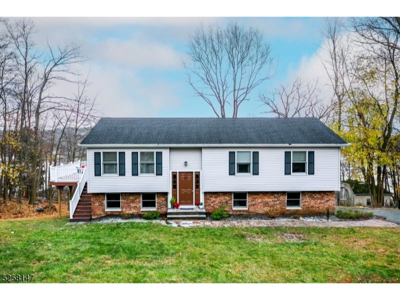 27 Ridgedale Rd, Jefferson, NJ 07849 MLS 3876443 CENTURY 21