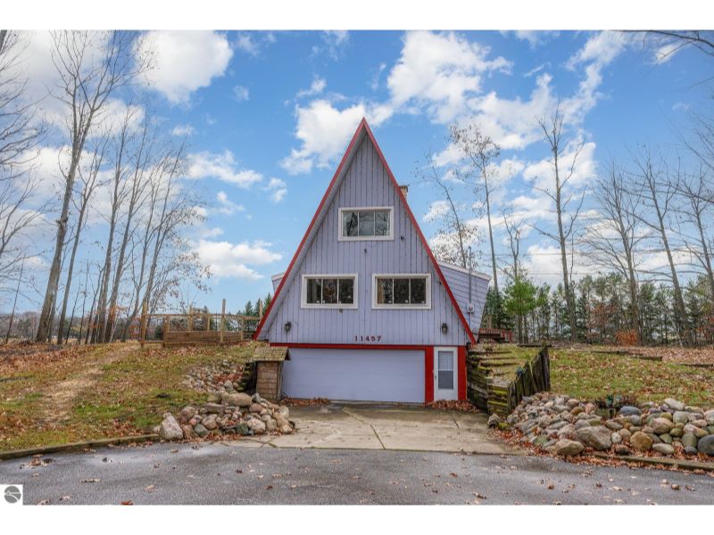 11457 Geddes Road, Freeland, MI 48623 MLS 1917727 CENTURY 21