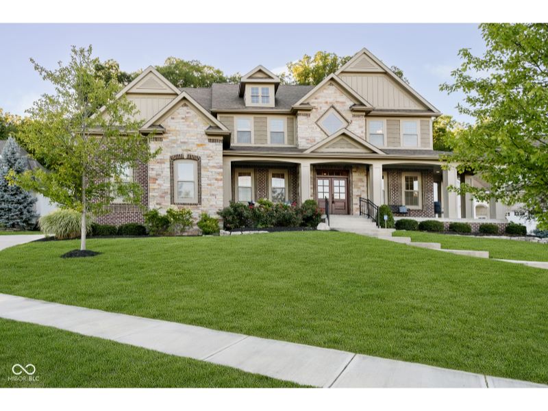 CENTURY 21 Real Estate Property